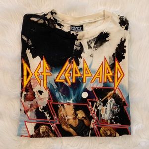 Vintage Def Leopard tour tee